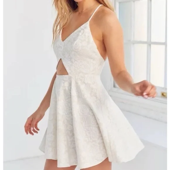 Kimchi Blue | Dresses | Kimchi Blue Cutout Lace Fit And Flare Ivory Dress Size 6 | Poshmark Kimchi Blue | Dresses | Kimchi Blue Cutout Lace Fit And Flare Ivory Dress Size 6 | Poshmark
